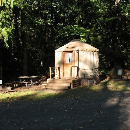 Mount Hood Village Yurt 1 Екстериор снимка